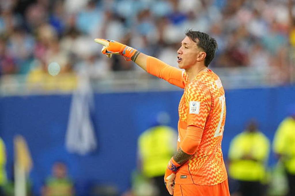 Urugvay terma jamoasi posboni Fernando Muslera rekordchiga aylandi