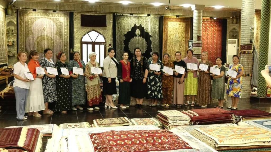 Бухоро тажрибаси — Хўжайли аёллари ҳаётида янги уфқларни очмоқда