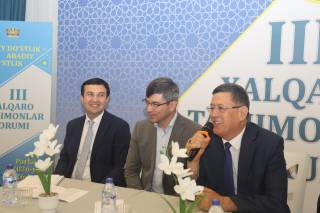 Parkent ijod uyida III Xalqaro tarjimonlar forumi boshlandi