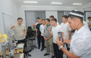 Kiberta’lim sari ildam qadamlar