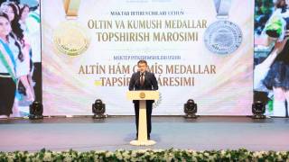 Битирувчи ёшларга медаллар топширилди