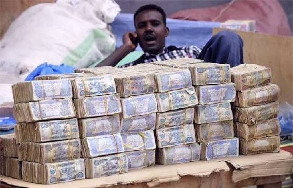 Olti oy ichida qaysi valyutaning qiymati eng ko‘p oshgan?