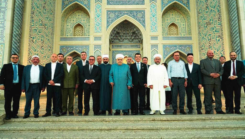 “Islom nuri durdonalari” ko‘rgazmasi tashkil etildi