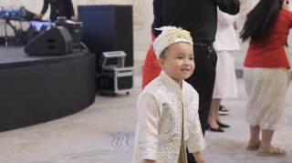 Ijtimoiy himoyaga muhtoj oilalar farzandlari uchun sunnat to‘yi tashkil etildi