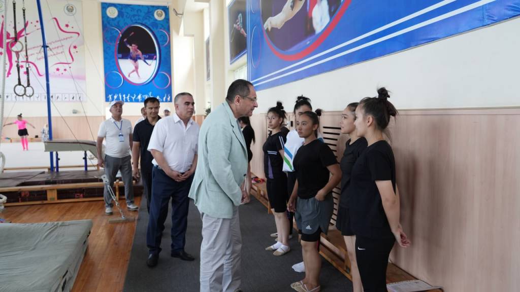 Спорт вазири ижодий имтиҳон жараёнларини кузатди