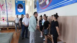 Спорт вазири ижодий имтиҳон жараёнларини кузатди
