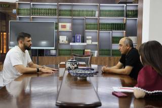 Ҳунармандчилик маҳсулотларини жаҳон бозорига тайёрлаш масалалари муҳокама қилинди