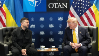 Tramp va Zelenskiy muloqoti NATO sammitining eng muhim voqeasiga aylandi