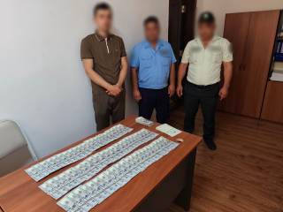 Нақд валюта олиб чиқишга уриниш фош этилди