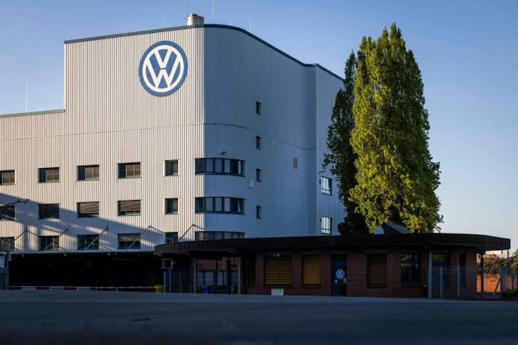 Qatar “Volkswagen” va Isroil harbiy hamkorligini inkor etdi