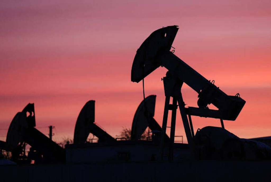 Нефть нархи пасайди