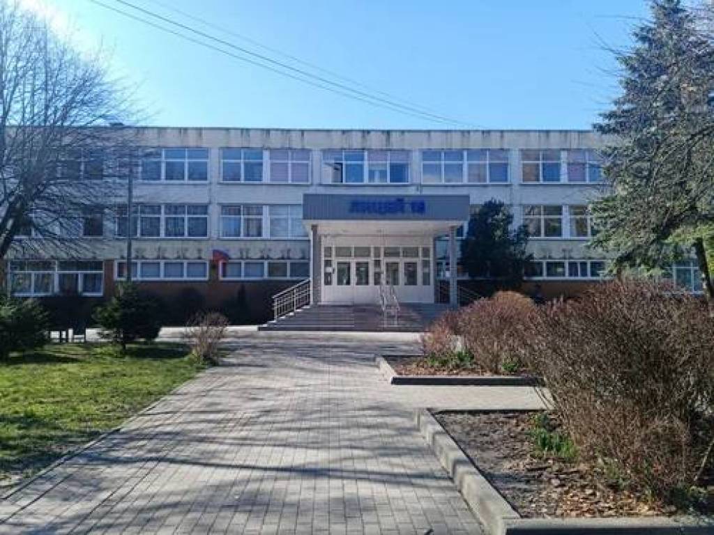 Akademik litseylarga kirish imtihonlari: ruxsatnomalarni olish boshlandi