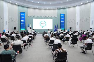 Сунъий интеллект бўйича халқаро малака ошириш дастури учун саралаш имтиҳони ўтказилди