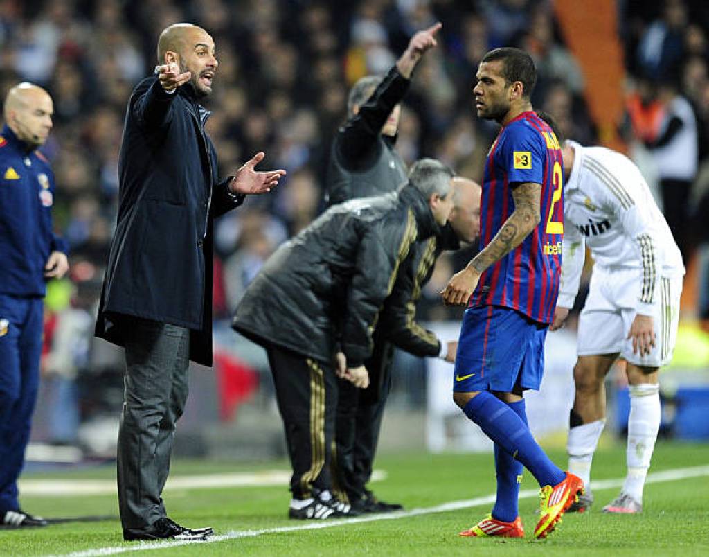 Dani Alves: «Gvardiola menga o‘z vazifangni mukammal bajarishni o‘rgatdi»