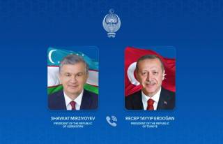 Staatschefs von Usbekistan und der Türkei führen Telefongespräch