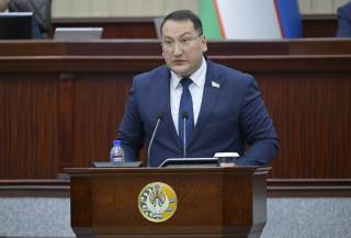 Формали кийим-бошдан ноқонуний фойдаланганларга жарима солинади