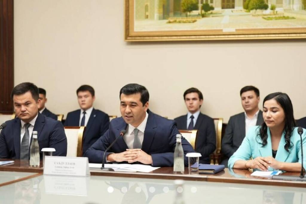 ad96380a-d50c-4544-8466-f0b9a2329058