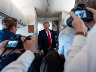 Трамп: Туркияга қандай қурол сотишни ўзимиз ҳал қиламиз