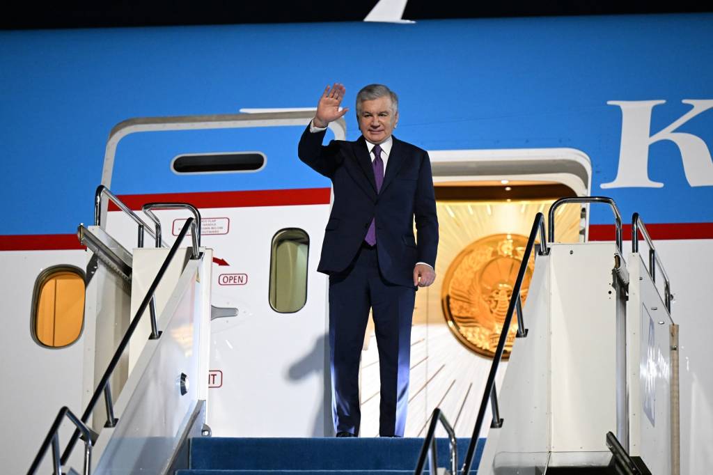 Ўзбекистон Президентининг Қозоғистонга амалий ташрифи якунланди