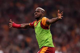«Tottenhem» Viktor Osimhen uchun dastlabki taklif bilan chiqdi