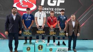 Разамбек Жамалов ва Ғуломжон Абдуллаев Туркияда чемпионликни нишонлади