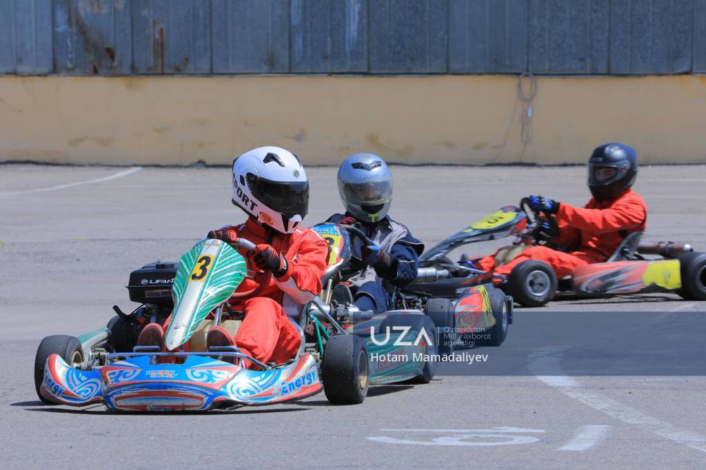Karting musobaqasida kuchlilar saralandi