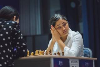 Gulrukhbegim Tokhirjonova wins the 2026 Granada Chess Open
