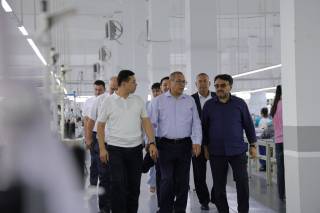 Фракция раҳбари Қорақалпоғистонга ташрифини Беруний туманидан бошлади