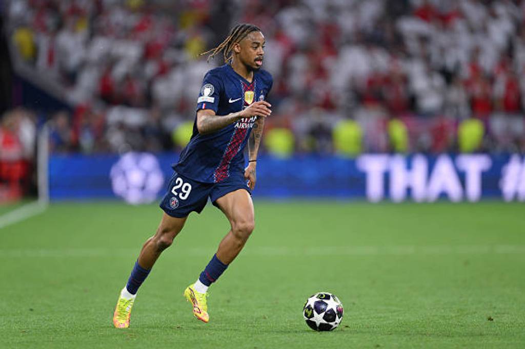 «Liverpul» va PSJ Bredli Barkola transferi bo‘yicha rasmiy muzokaralarni boshladi