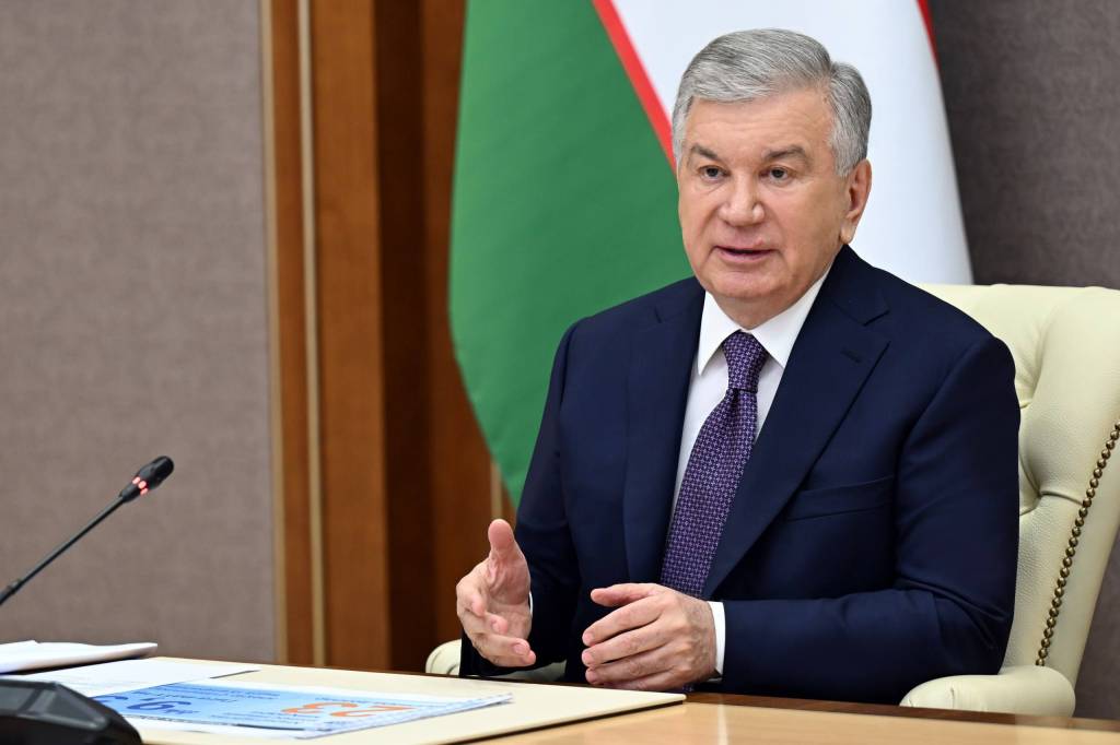 Энергетика тармоғидаги устувор вазифалар ижроси кўриб чиқилди