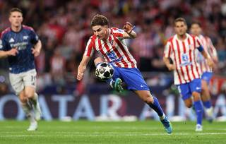 «Barselona» Xulian Alvares transferidan deyarli voz kechdi