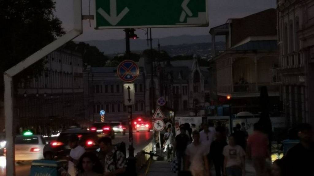 Грузияда яна ток ўчди