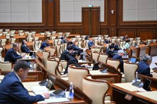 Senatorlar qator xalqaro hujjatlarga oid masalalarni muhokama qildi