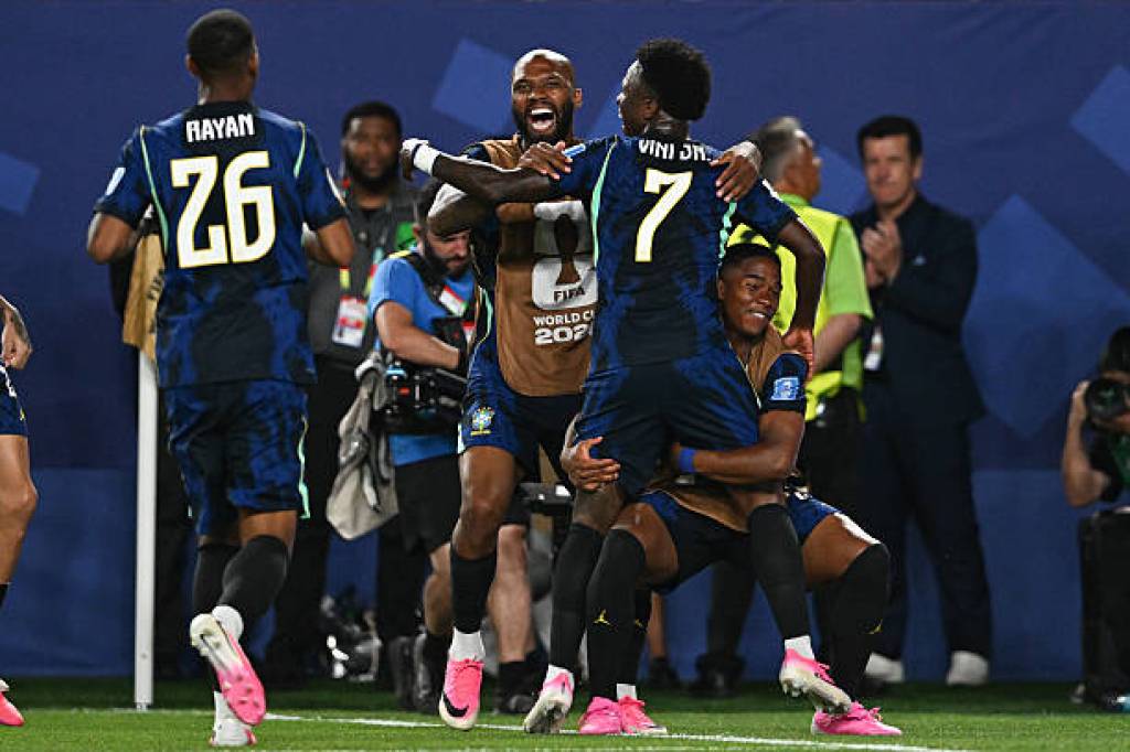 «Manchester Yunayted», «Chelsi» va «Tottenhem» Braziliya terma jamoasi hujumchisiga qiziqmoqda