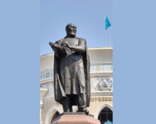 Абай абадияти