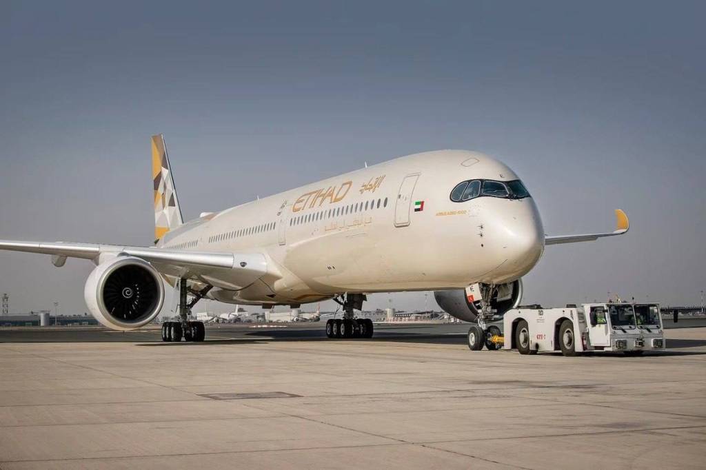 Etihad Airways nimmt eine neue Direktverbindung zwischen Taschkent und Abu Dhabi auf