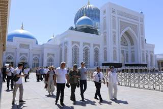 Конференция қатнашчилари Самарқандда
