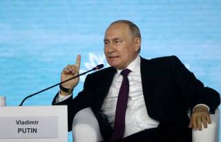 Moskva Londonni Ukrainadagi mojaroni keskinlashtirishda aybladi