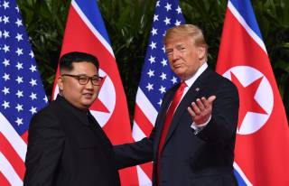 Трамп Ким билан йил охиригача учрашмоқчи