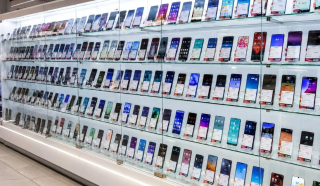 В Европе рухнули продажи смартфонов