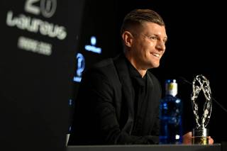 Toni Kroos: «Oltin to‘p Xvicha Kvaratsxeliyaga berilishi kerak»