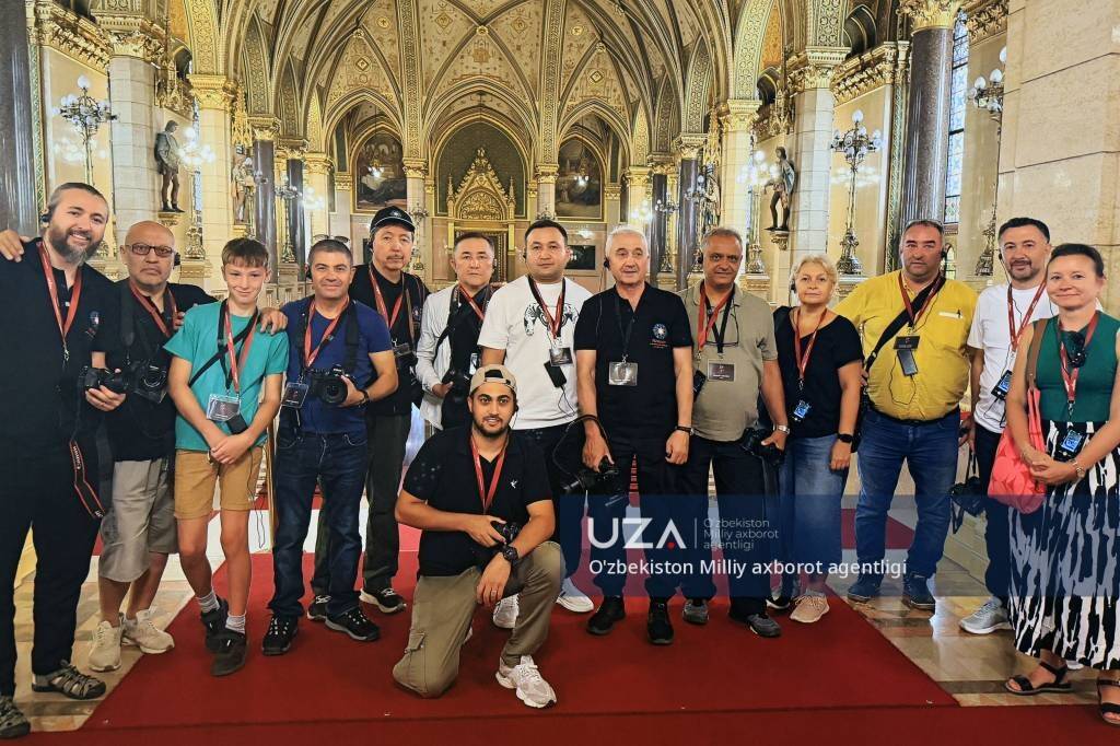 Венгрия — туркий дунё фоторассомлари нигоҳида