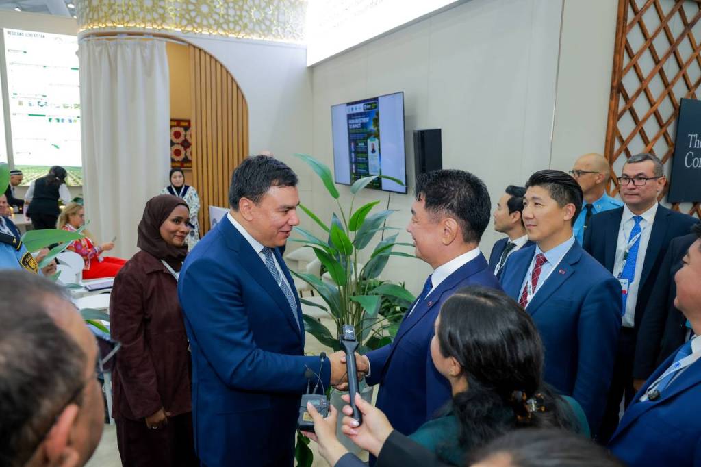 Мўғулистон Президенти Ўзбекистон Миллий павильонига ташриф буюрди