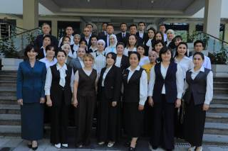 Istiqlolga tengdosh o‘qituvchilar taqdirlandi