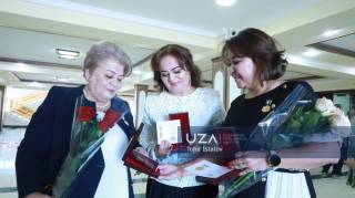 В Бухаре состоялось вручение памятных знаков