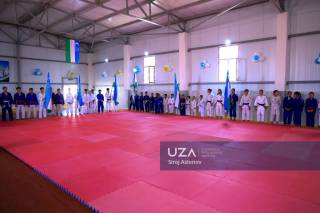 Учқудуқда замонавий кураш спорт зали фойдаланишга топширилди