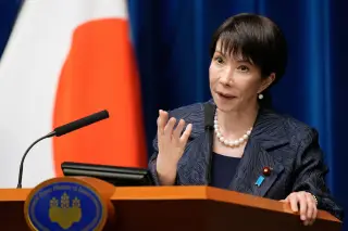 Япония ҳарбий стратегиясини ўзгартирмоқда