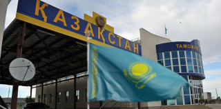 Қозоғистон хориж фуқароларидан мамлакатга кириш учун ҳақ ола бошлайди