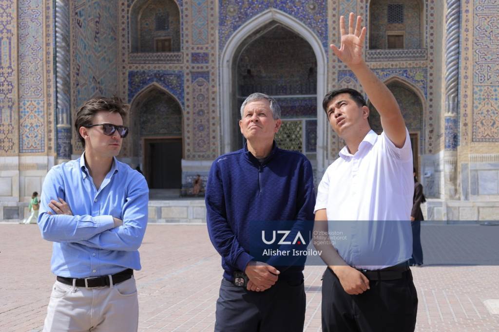 AQSH Senati delegatsiyasi Samarqandda