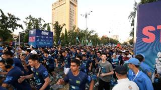 The 2nd Tashkent International Half Marathon has begun in our capital.